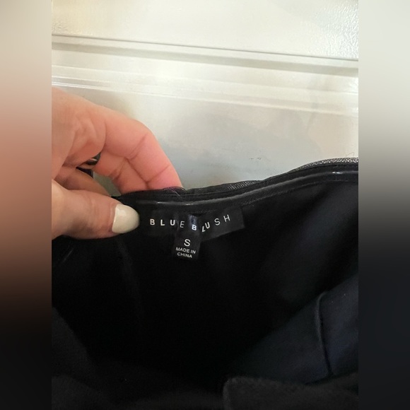 SOLD // Blue Blush // Sz S // BNWT - Picture 3 of 4